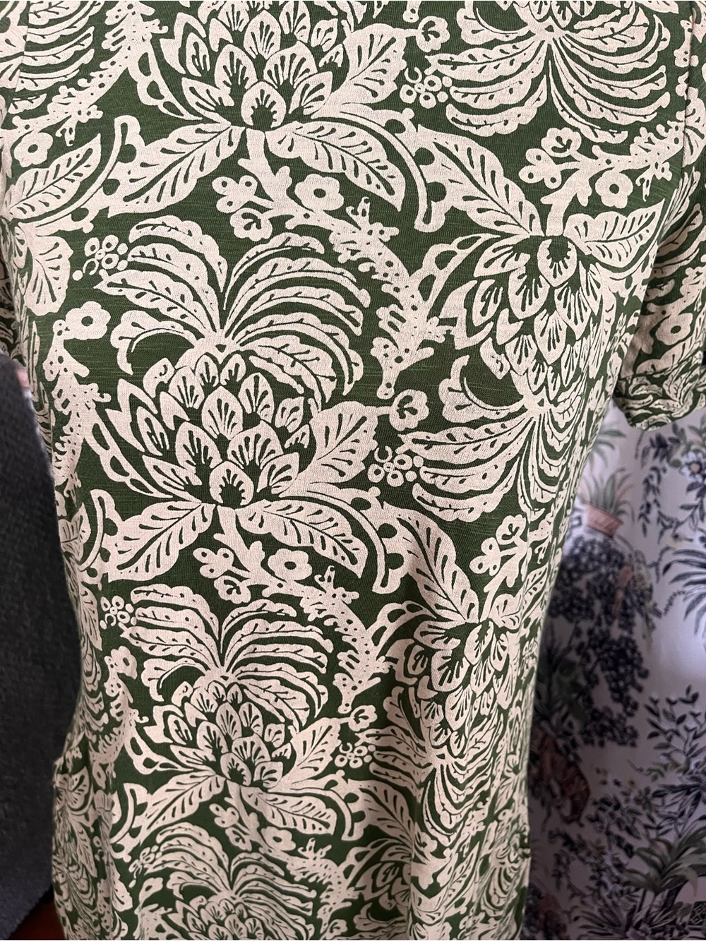 Fat Face Green and Cream Floral Dress size 2 - Picture 2 of 6